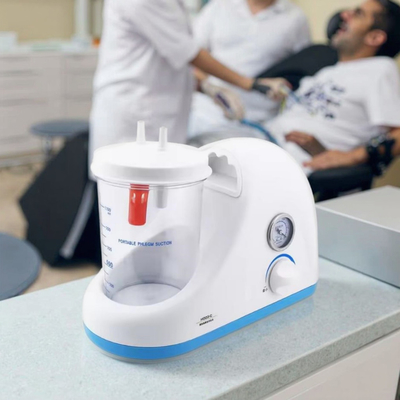 Μίνι Szie Medical Sputum Aspirator Φορητή μονάδα αναρρόφησης φλεγμονής Ηλεκτρική μηχανή αναρρόφησης σχεδιασμού τραπεζιού
