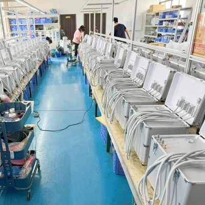 Φορητό κουτί θεραπείας οδοντιατρική κλινική τουρμπίνα μονάδα με σύστημα αναρρόφησης αέρα συμπίεσης και τριπλή σύριγγα για οδοντιατρική πρακτική